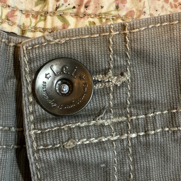 LEI embrace your independence cords - Picture 2 of 8